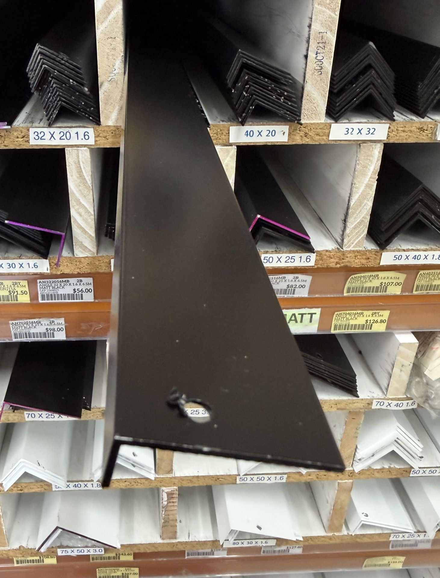 ANGLE 40 X 12 X 1.6 X 6.5M MATT BLACK