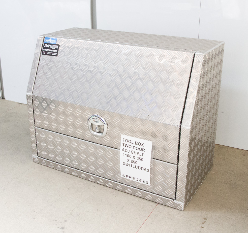 Front Opening Tread Plate Box 1100mm x 850mm x 550mm 2 Door