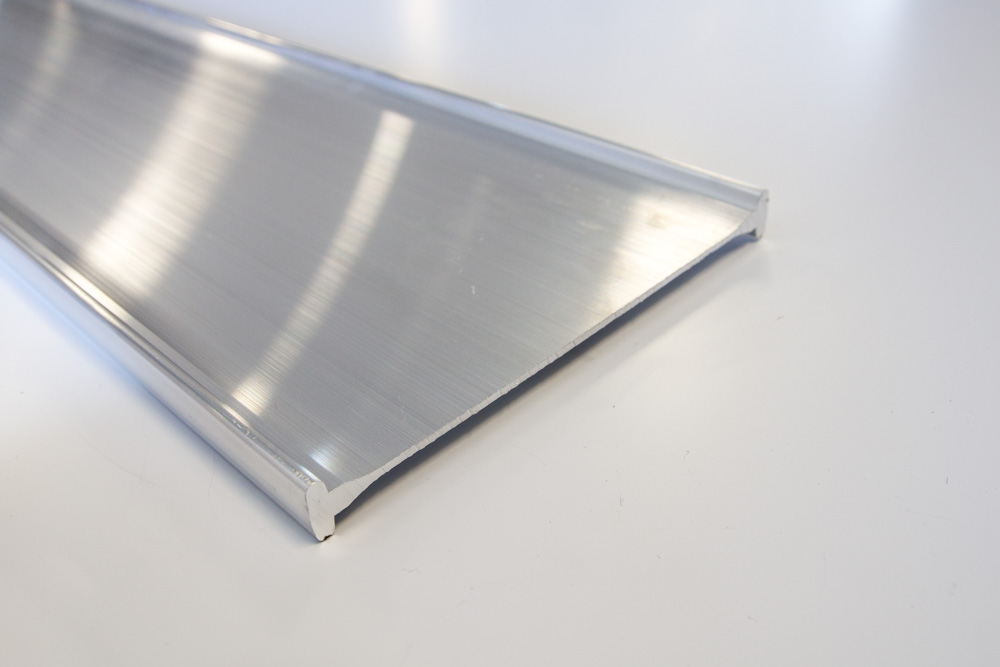 Sign Blade Tee Edge 199.45mm x 19.05mm